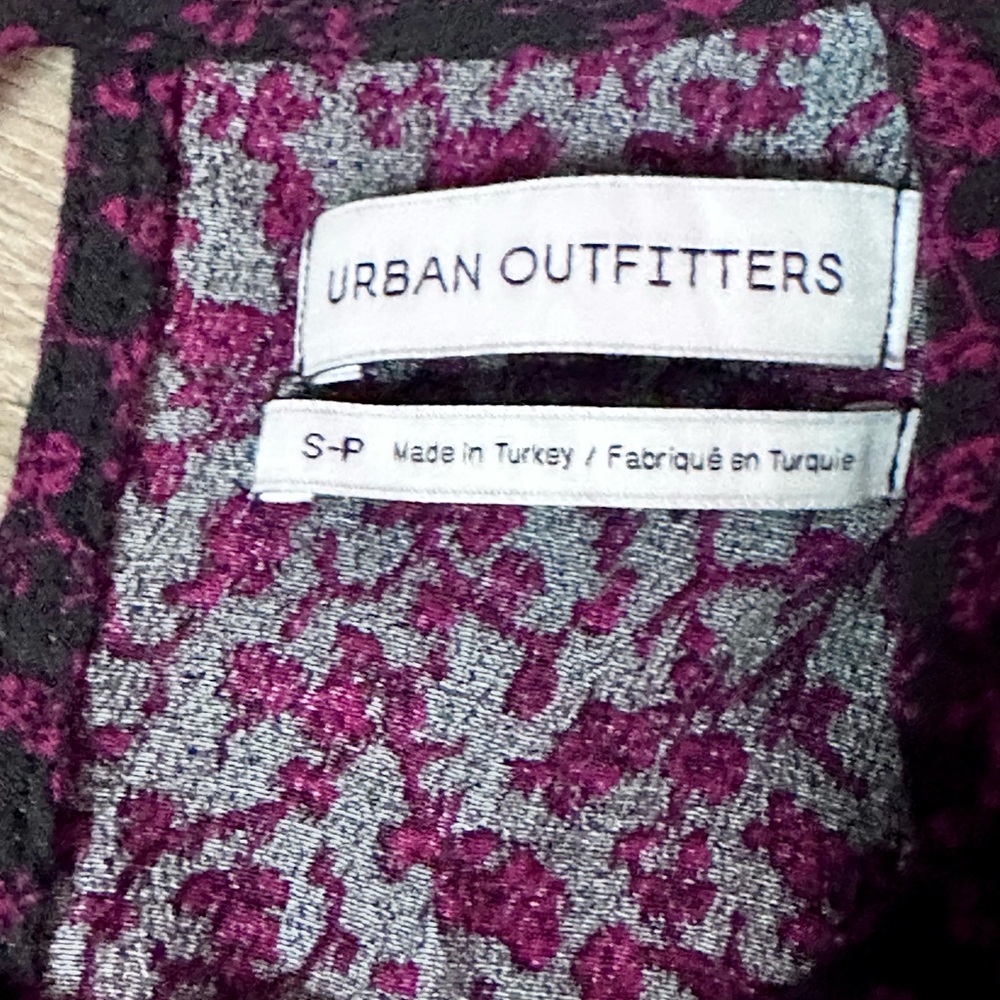 Urban Outfitters Lindsey Floral Open Back Midi Dress - Picture 9 of 13